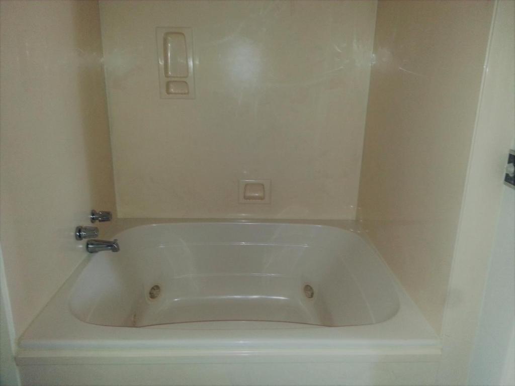 Ramada by Wyndham Diamondhead I-10 Gulfport Main image 2